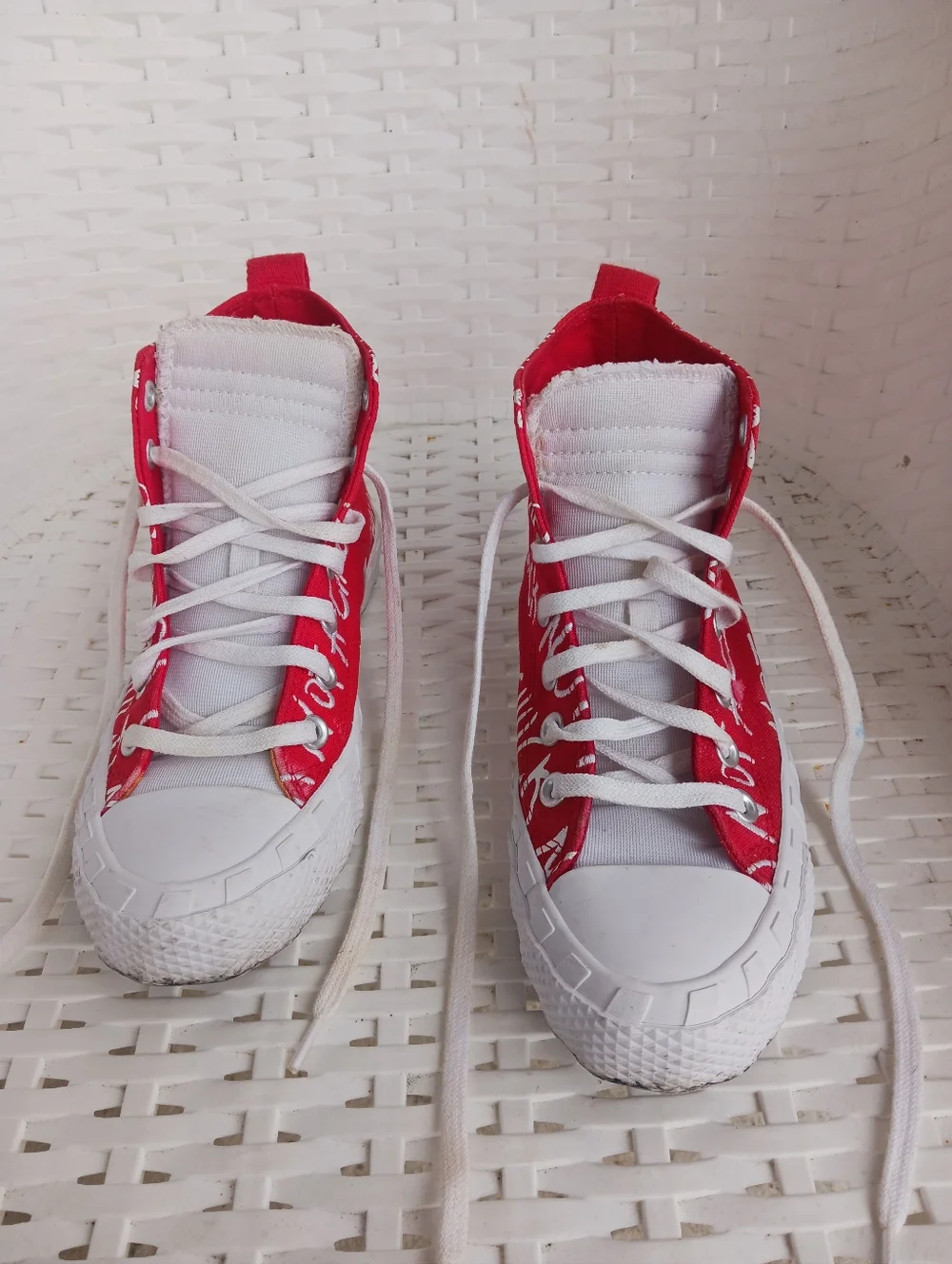Converse 